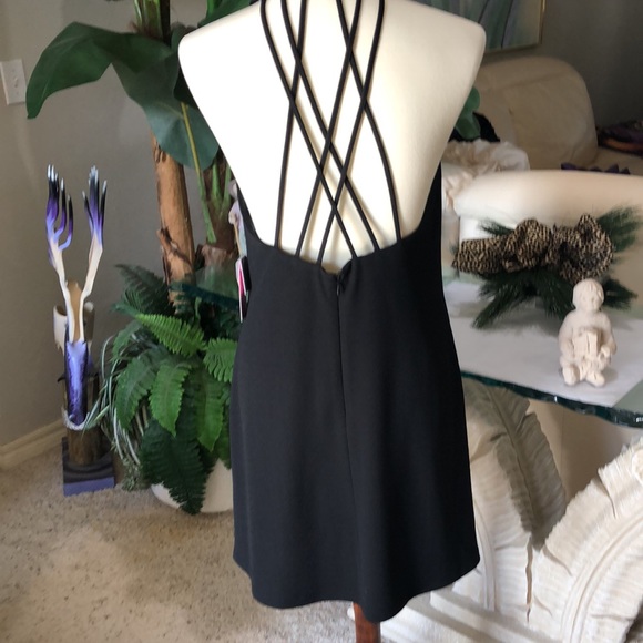 SZ M NWT 🌸LOOK AT MY BACK VIEW🌸 BLACK SPECIAL OCCASION OR HOLIDAY DRESS - Picture 2 of 9